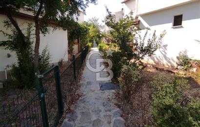 GELİBOLU EMKA TATİL SİTESİNDE ÖZEL PLAJLI FIRSAT DUBLEKS YAZLIK
