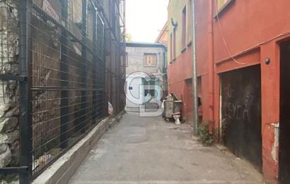 CB Yalı'dan Konak/Basmane'de Satılık 1+1 Daire