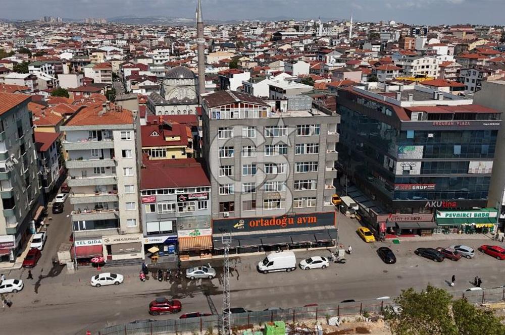 GEBZE AKSE SAPAĞI TAM MERKEZİNDE KOMPLE SATILIK BİNA