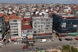 GEBZE AKSE SAPAĞI TAM MERKEZİNDE KOMPLE SATILIK BİNA