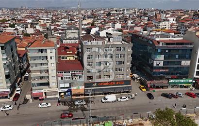 GEBZE AKSE SAPAĞI TAM MERKEZİNDE KOMPLE SATILIK BİNA