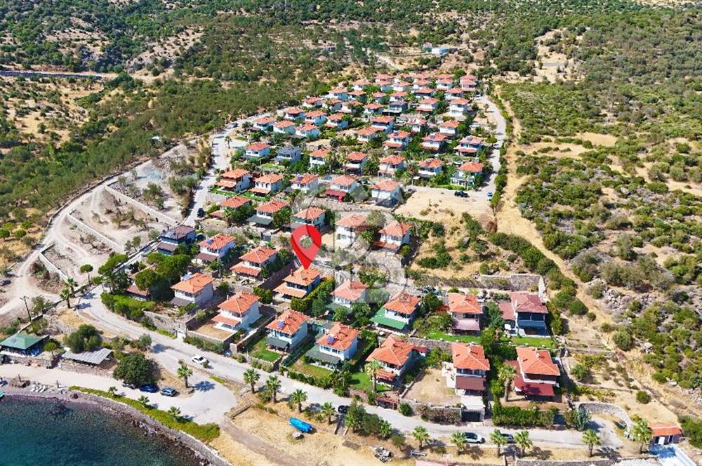 ÇANAKKALE AYVACIK ÇAKIL SİTESİNDE SATILIK 4+1 DUBLEKS VİLLA