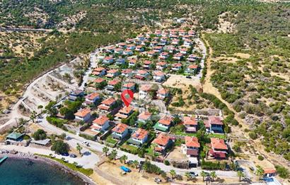 ÇANAKKALE AYVACIK ÇAKIL SİTESİNDE SATILIK 4+1 DUBLEKS VİLLA