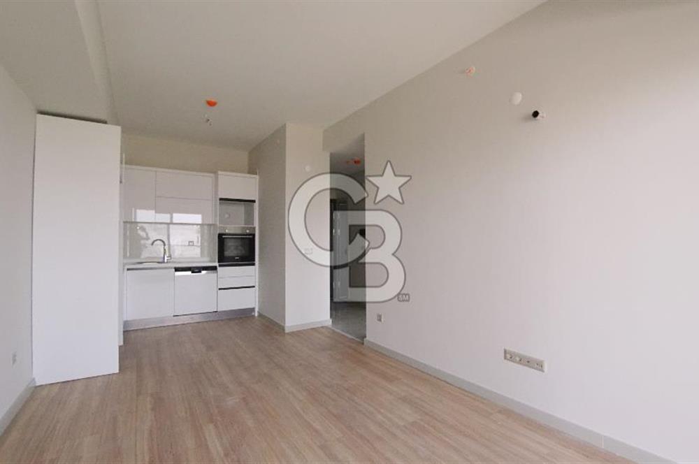 İzmir Konak Merkez Yaşam Konak Sitesi Kiralık 1+1 70 m² Daire