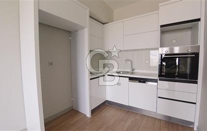 İzmir Konak Merkez Yaşam Konak Sitesi Kiralık 1+1 70 m² Daire