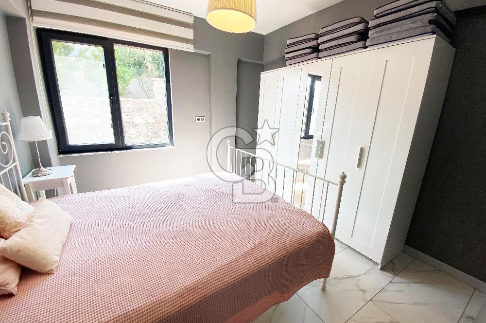 ÇANAKKALE AYVACIK ÇAKIL SİTESİNDE SATILIK 4+1 DUBLEKS VİLLA