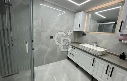 Karşıyaka çarşıda eşyalı,full tadilatlı 3+1 daire