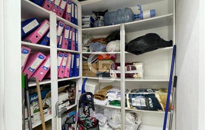 Karşıyaka çarşıda eşyalı,full tadilatlı 3+1 daire