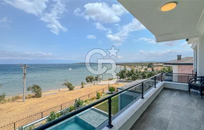 Ayvalık'ın En Prestijli Denize Sıfır Satılık Villası