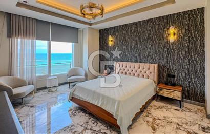 Ayvalık'ın En Prestijli Denize Sıfır Satılık Villası