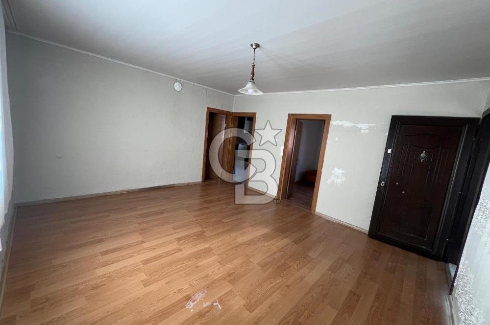 Foça Yenibağarası Mahallesinde Kiralık Müstakil Ev