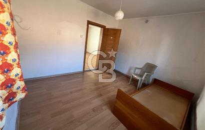 Foça Yenibağarası Mahallesinde Kiralık Müstakil Ev