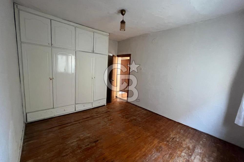 Foça Yenibağarası Mahallesinde Kiralık Müstakil Ev