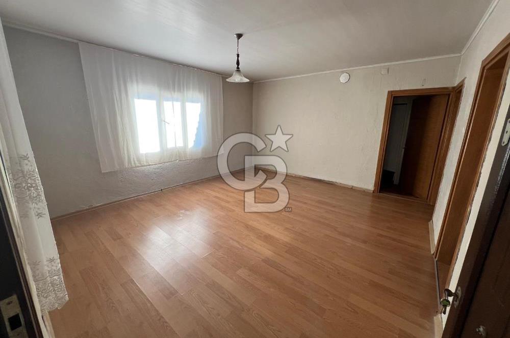 Foça Yenibağarası Mahallesinde Kiralık Müstakil Ev