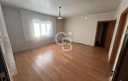 Foça Yenibağarası Mahallesinde Kiralık Müstakil Ev