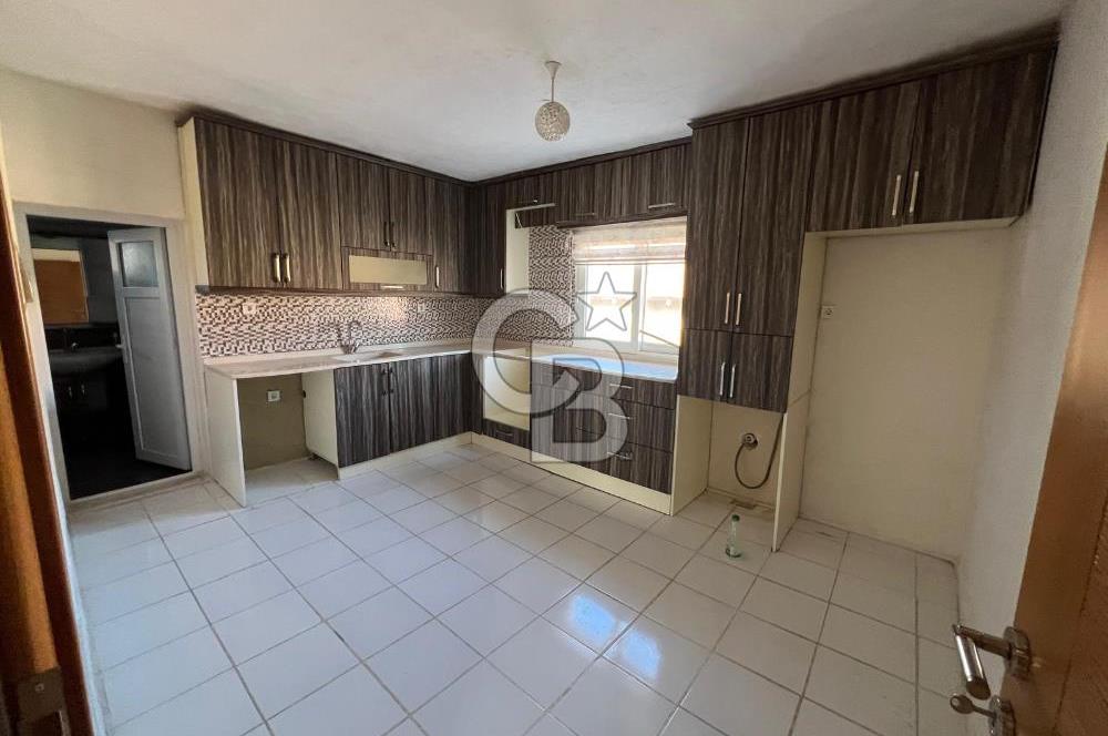 Foça Yenibağarası Mahallesinde Kiralık Müstakil Ev