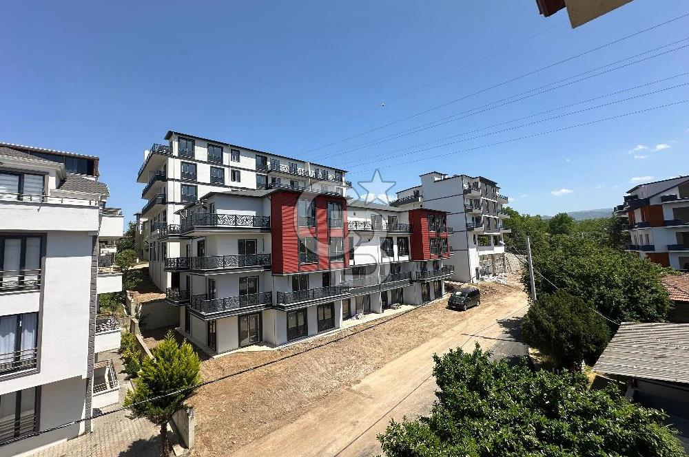 CB Envoy'dan Başiskele Serdar mah. Site içerisinde 3+1 Daire