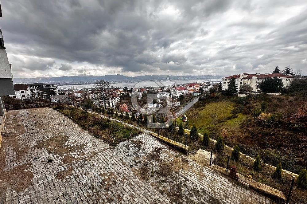 CB Envoy'dan Panoramik Deniz Manzaralı 3+1 Ters Dubleks