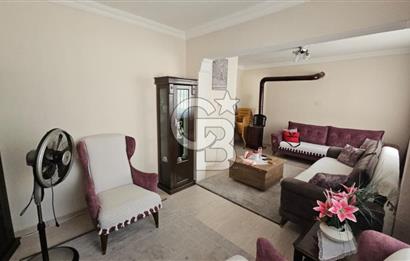 Urla, Yaka Mahallesi, Bahçe katı,  Satılık 2+1 Daire