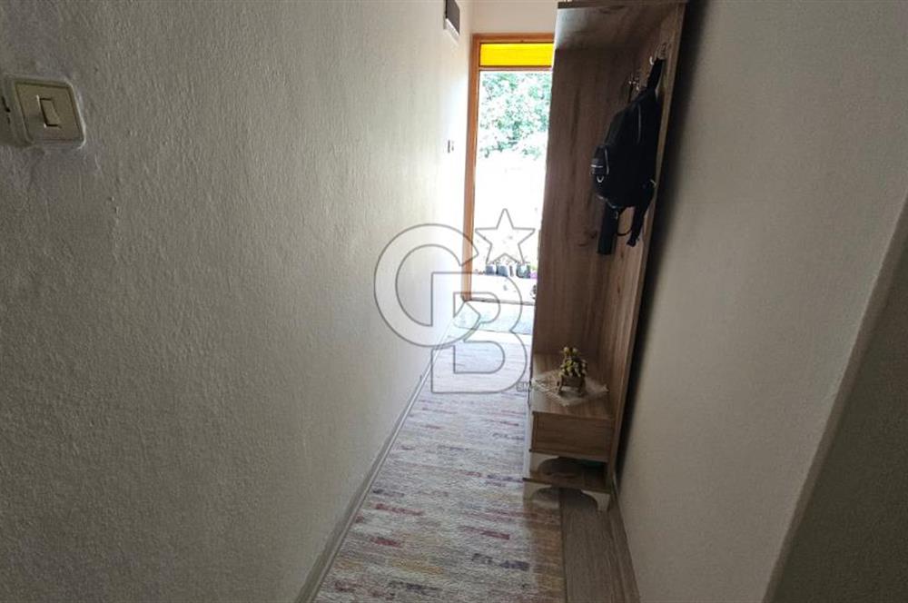 Urla, Yaka Mahallesi, Bahçe katı,  Satılık 2+1 Daire
