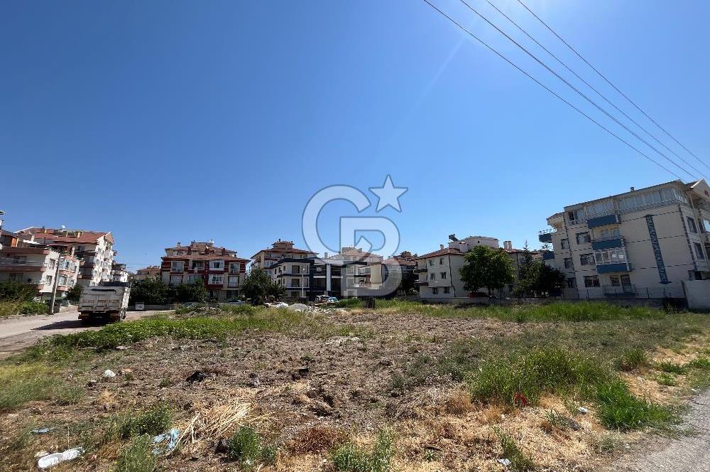 SİNCAN MERKEZİ KONUMDA ARA KAT 3+1 SATILIK SIFIR DAİRE