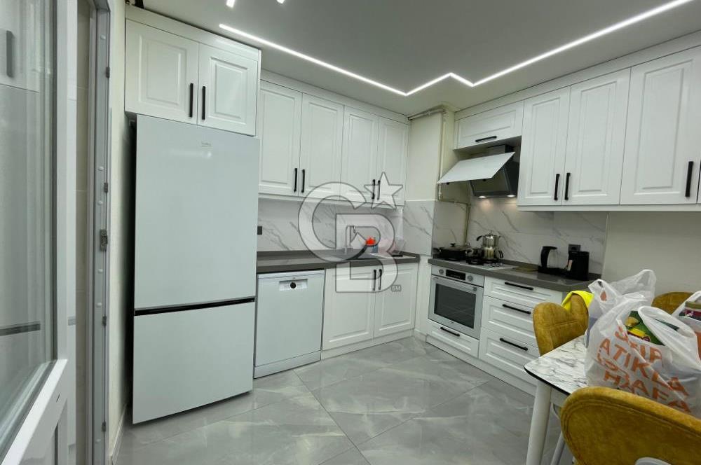 Karşıyaka çarşıda eşyalı,full tadilatlı 3+1 daire