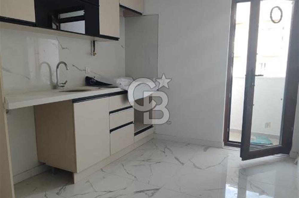 Çayırovada kullanışlı merkezi konumda Kiralık Daire