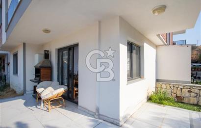 Yenifoça'da Satılık Bahçe Katı 1+1 Daire