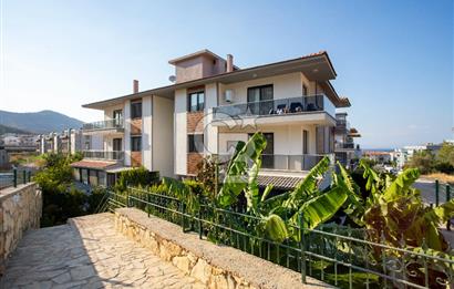 Yenifoça'da Satılık Bahçe Katı 1+1 Daire