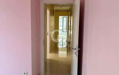 Altayçeşme Mahallesi'nde Merkezi Lokasyon'da Kiralık 2+1 Daire