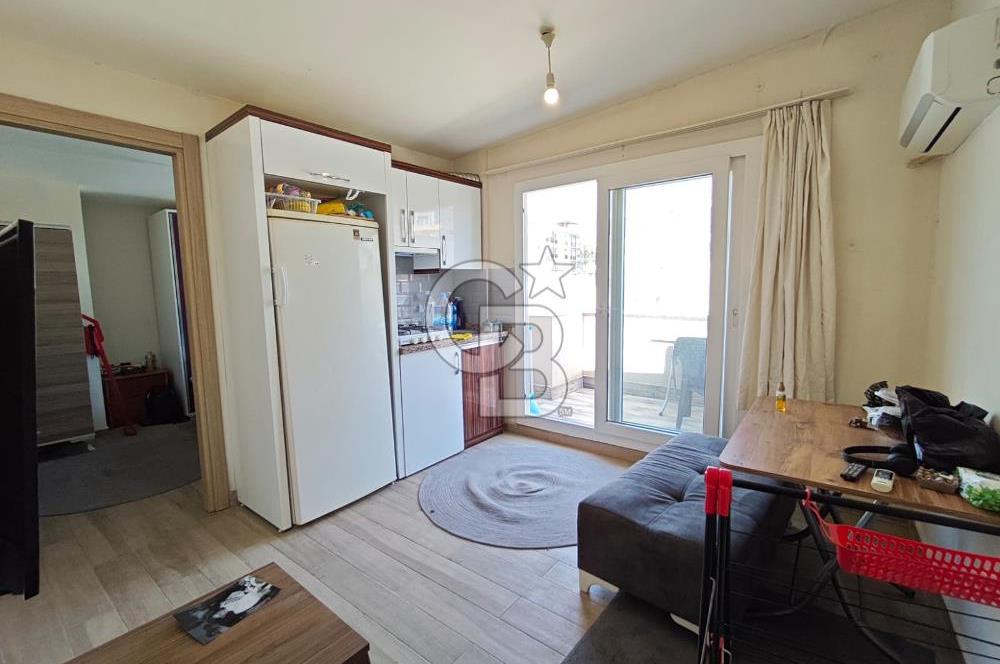 BUCA KADIN DOĞUM HASTANESİ YAKININDA EŞYALI 1+1 DAİRE