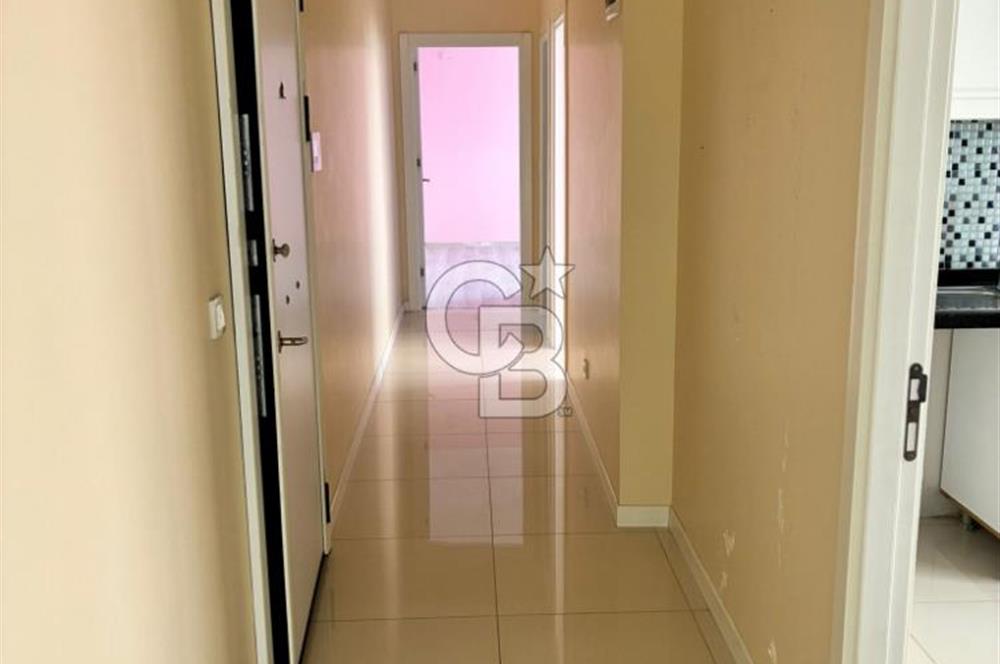 Altayçeşme Mahallesi'nde Merkezi Lokasyon'da Kiralık 2+1 Daire