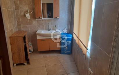 BEYLİKDÜZÜ YAKUPLU VERA PLAZA DA 4+1 SATILIK OFİS