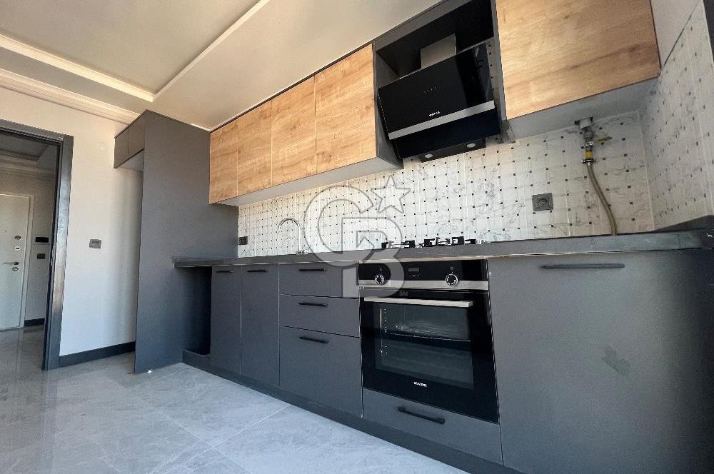 LAPSEKİ DARDANEL TOWER’DA BOĞAZ MANZARALI 3+1 SATILIK DA