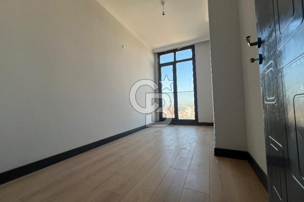 LAPSEKİ DARDANEL TOWER’DA BOĞAZ MANZARALI 3+1 SATILIK DA