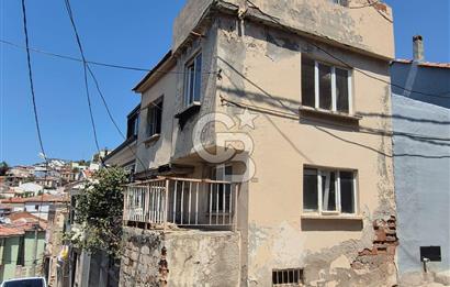 AYVALIK MERKEZE'E YÜRÜME MESAFESİNDE 2+1 SATILIK TRİPLEKS EV