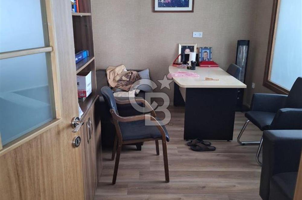 OSTİM OSB'DE METRO YAKINI ALC PLAZA'DA KİRALIK OFİS