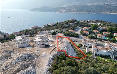 CB GİZ'DEN ANTALYA - KAŞ - YARIMADA DA SATILIK ARSA