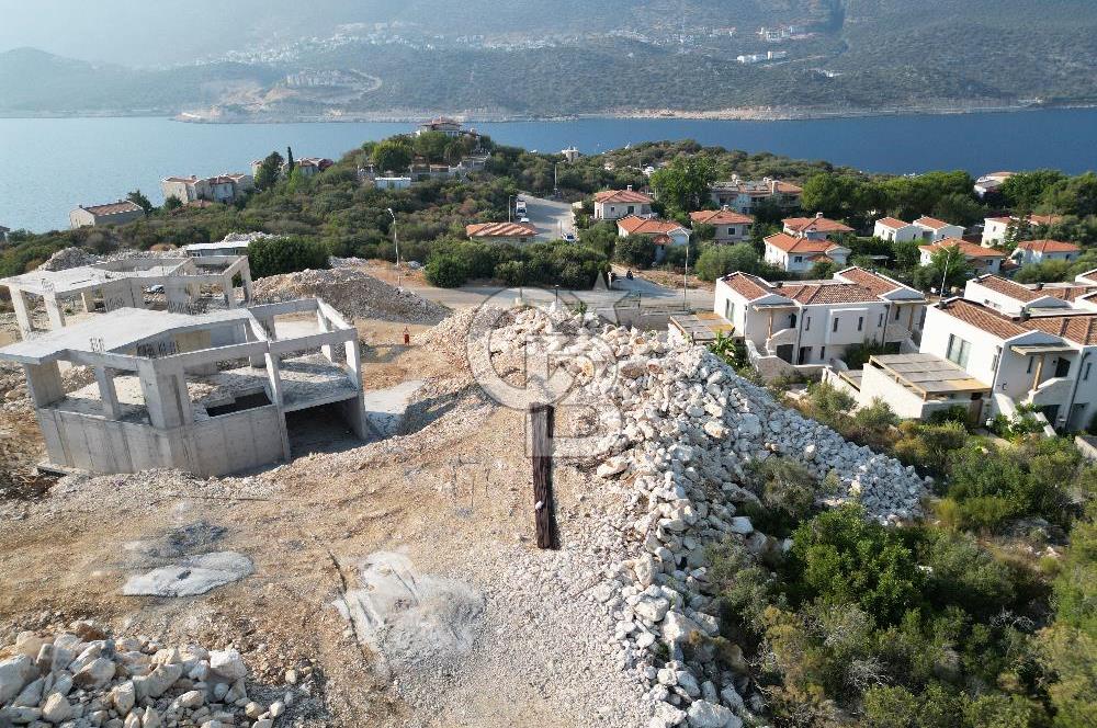 CB GİZ'DEN ANTALYA - KAŞ - YARIMADA DA SATILIK ARSA