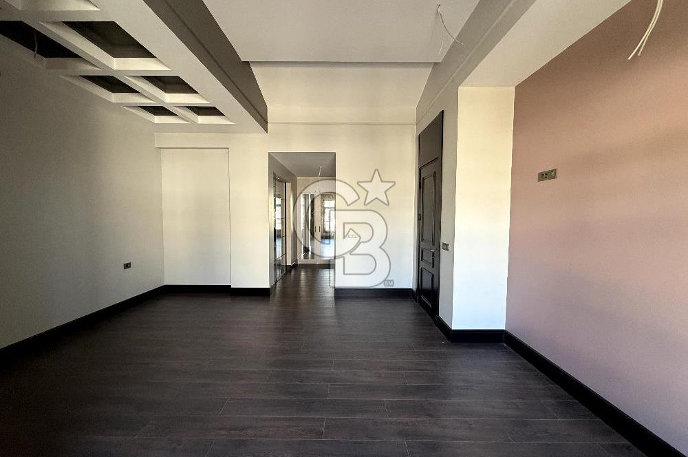 CB EAGLE'dan YENİ MAH. SİTE İÇERİSİNDE 5+2 450m² TRIPLEKS VİLLA