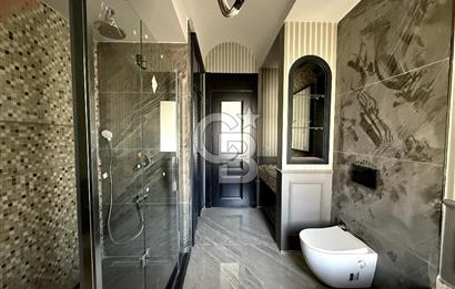 CB EAGLE'dan YENİ MAH. SİTE İÇERİSİNDE 5+2 450m² TRIPLEKS VİLLA