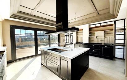 CB EAGLE'dan YENİ MAH. SİTE İÇERİSİNDE 5+2 450m² TRIPLEKS VİLLA