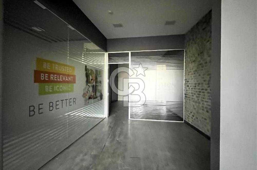 Bahçeşehir Loca'da Caddeüstü 150 m² 2 Adet Boş İş Yeri
