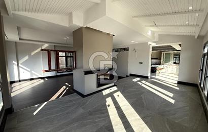 CB EAGLE'dan YENİ MAH. SİTE İÇERİSİNDE 5+2 450m² TRIPLEKS VİLLA