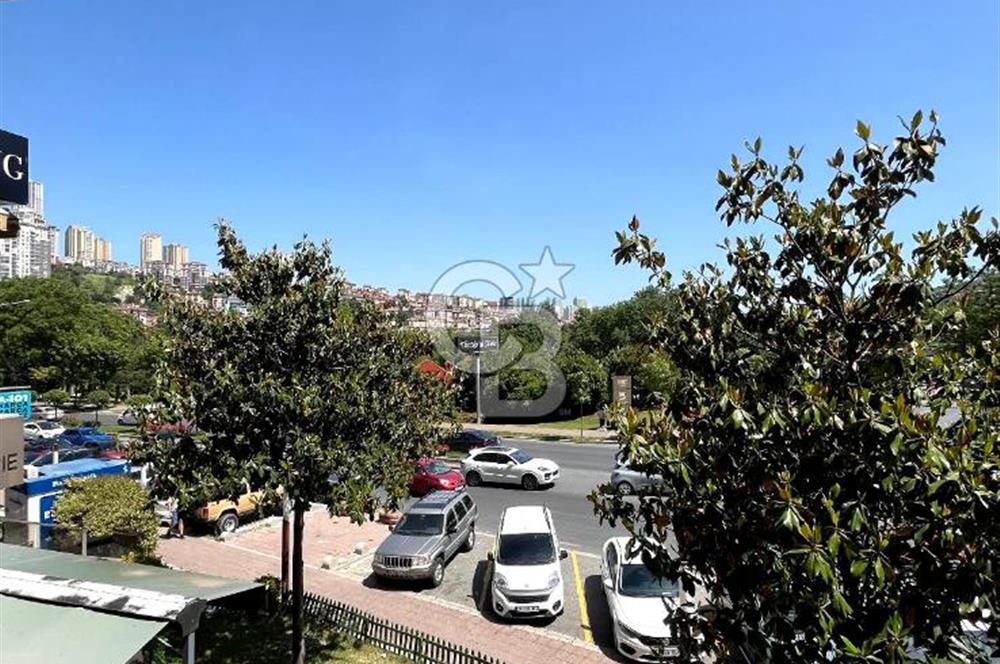 Bahçeşehir Loca'da Caddeüstü 150 m² 2 Adet Boş İş Yeri