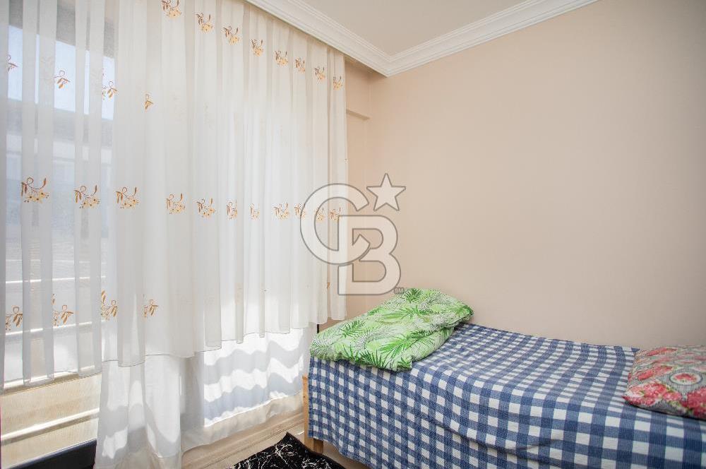 Foça Kazım Dirik Mah. Satılık Kapalı Mutfak 2+1 Eşyalı Daire