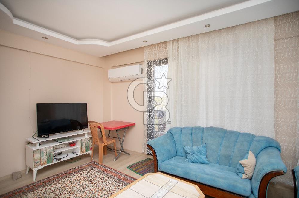 Foça Kazım Dirik Mah. Satılık Kapalı Mutfak 2+1 Eşyalı Daire