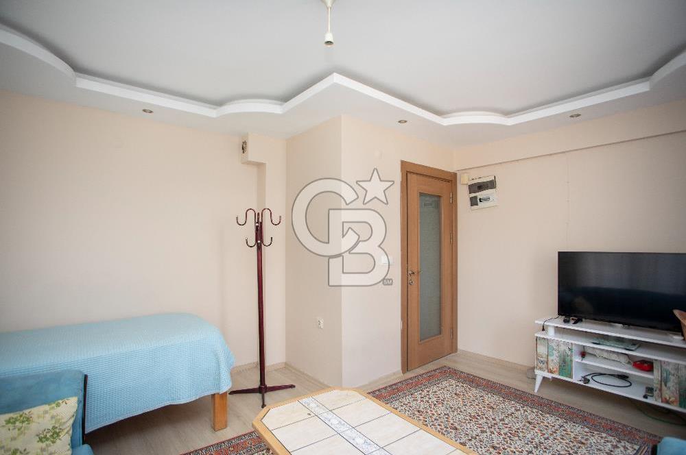 Foça Kazım Dirik Mah. Satılık Kapalı Mutfak 2+1 Eşyalı Daire