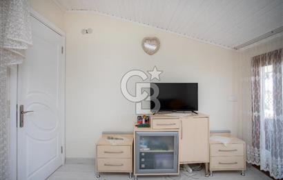 Foça Hacıveli Mah. Ana Cadde Üzeri Satılık 1+0 Daire