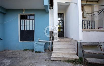 Foça Hacıveli Mah. Ana Cadde Üzeri Satılık 1+0 Daire